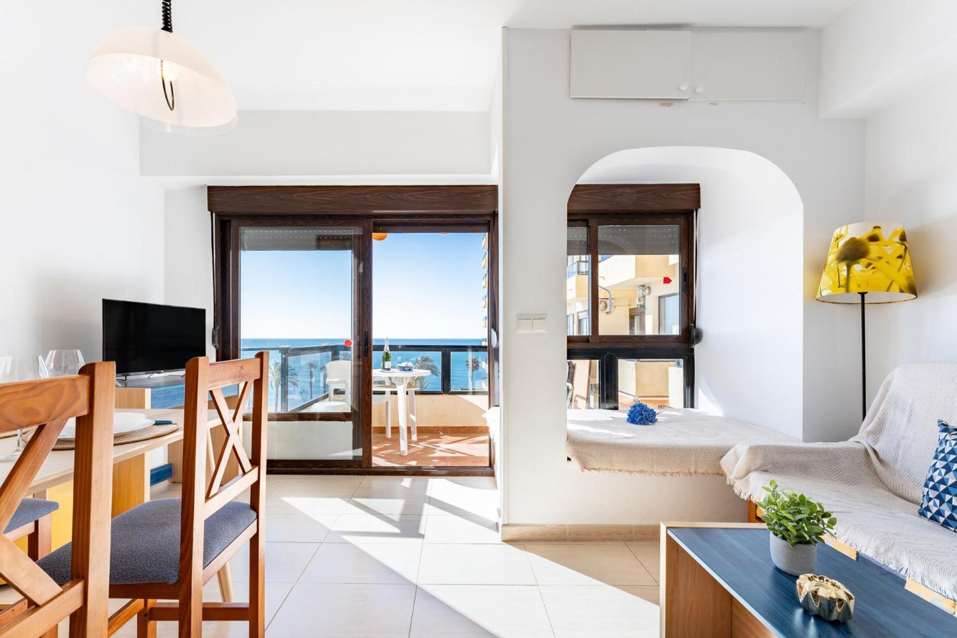 Malagasuite New Aloha Playa Benalmadena Ngoại thất bức ảnh