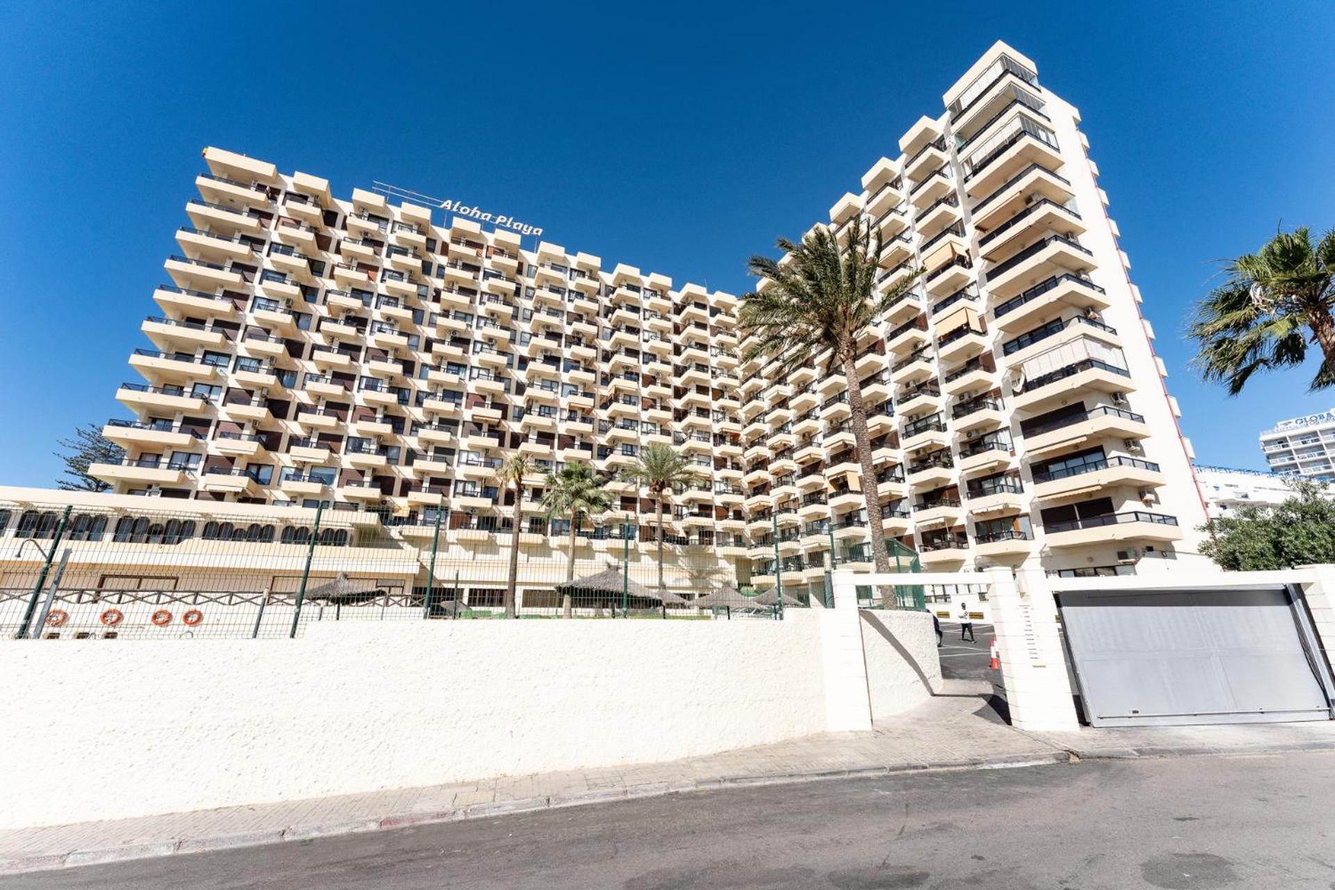 Malagasuite New Aloha Playa Benalmadena Ngoại thất bức ảnh